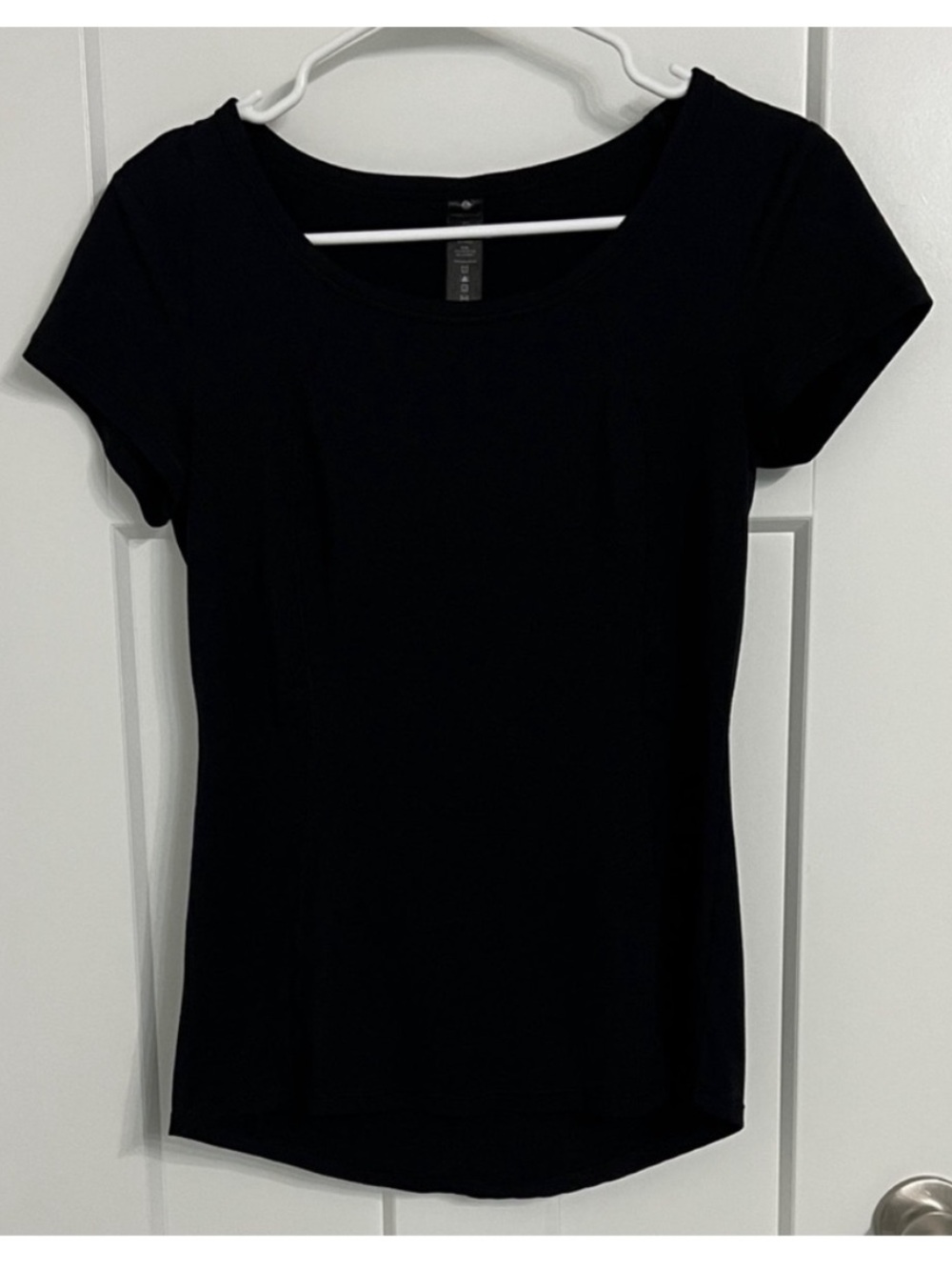 Yogalicious black tee